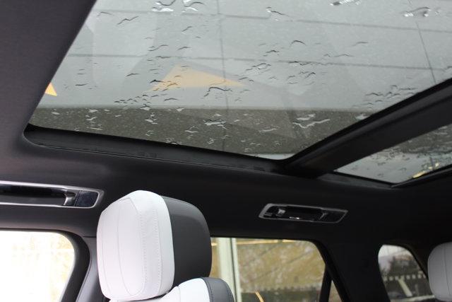 Photo of 2025 Firenze Red Metallic Land Rover Range Rover Sport