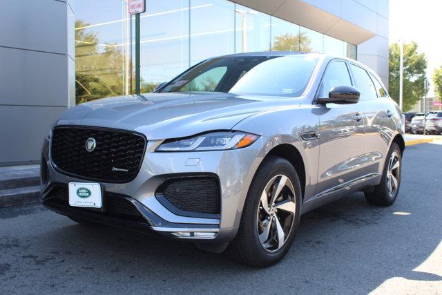 Photo of 2025 Eiger Grey Metallic Jaguar F-PACE