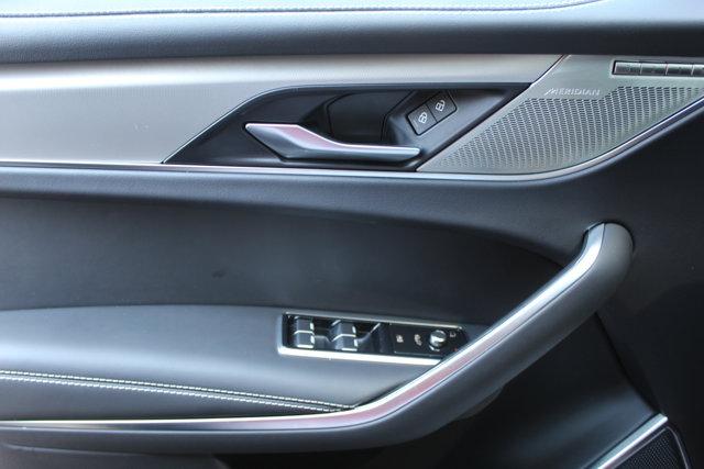 Photo of 2025 Eiger Grey Metallic Jaguar F-PACE