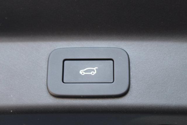 Photo of 2025 Eiger Grey Metallic Jaguar F-PACE