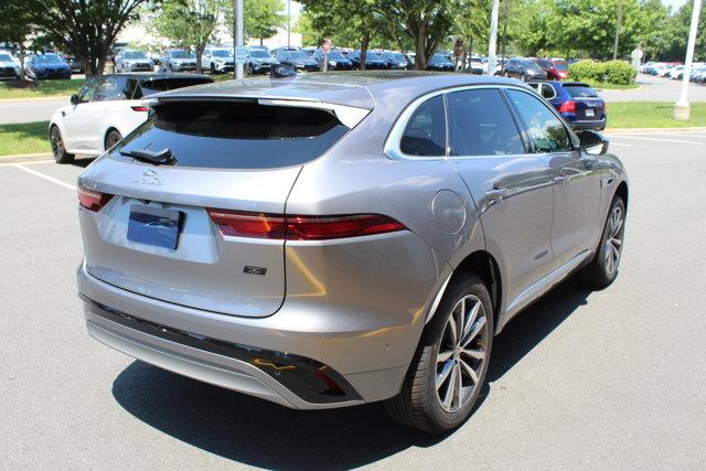 Photo of 2026 Eiger Grey Metallic Jaguar F-PACE