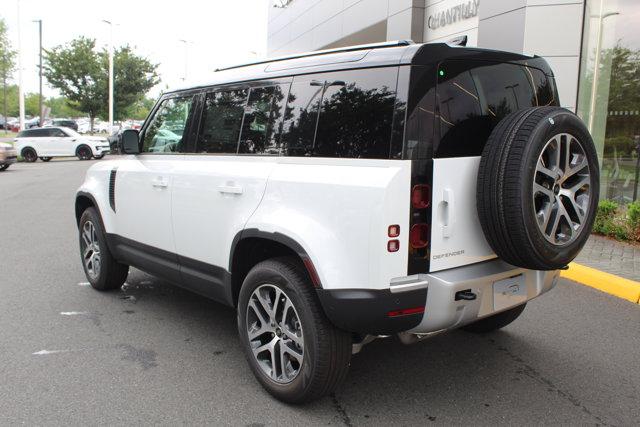 Photo of 2025 Fuji White Land Rover Defender