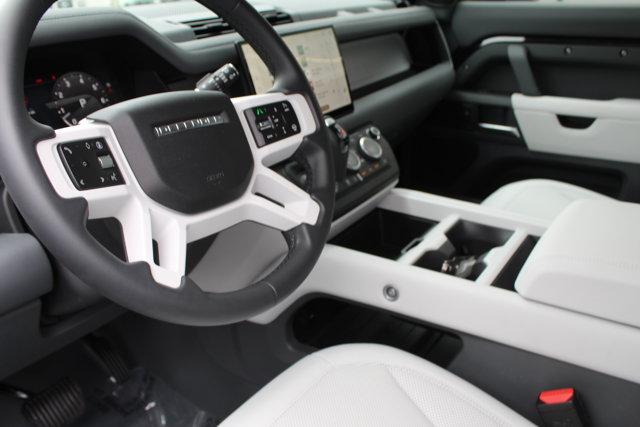 Photo of 2025 Santorini Black Metallic Land Rover Defender