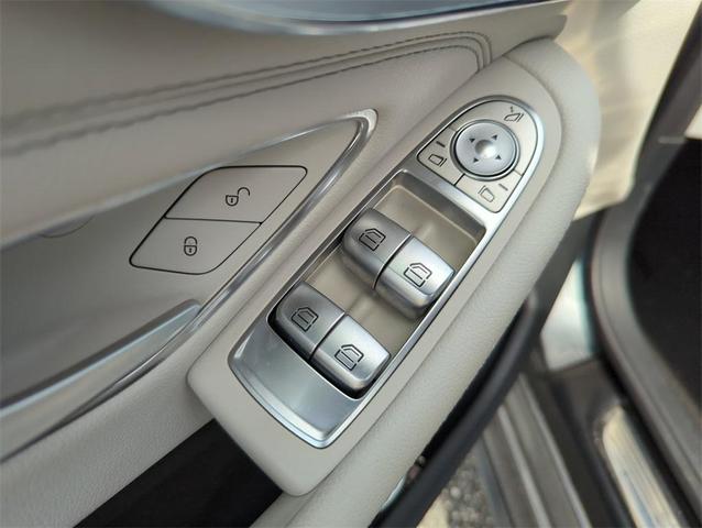 Photo of 2018 Diamond Silver Metallic Mercedes-Benz C-Class