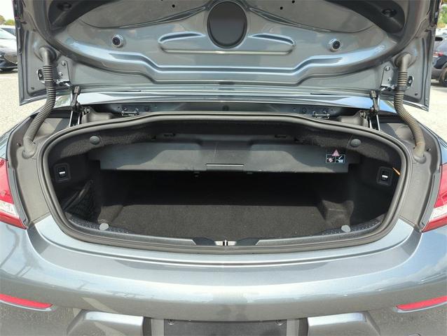 Photo of 2018 Diamond Silver Metallic Mercedes-Benz C-Class