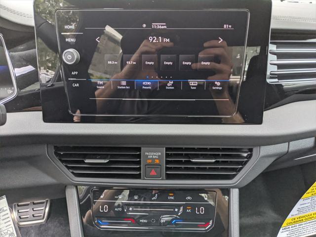 Photo of 2025 Deep Black Volkswagen Jetta