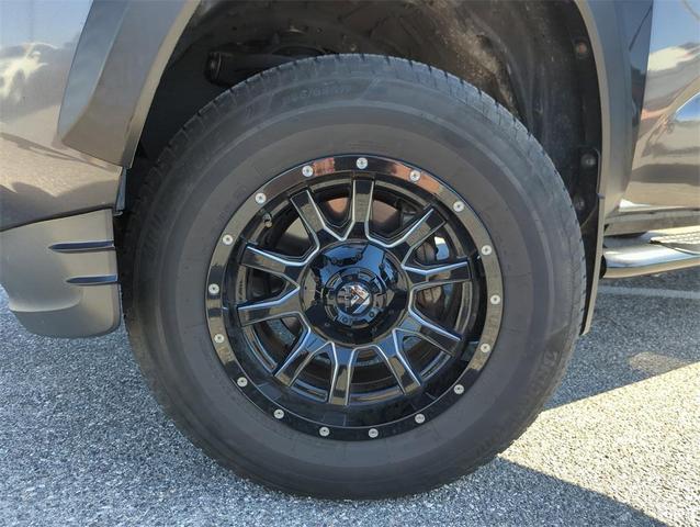 Photo of 2019 Magnetic Gray Metallic Toyota Tacoma