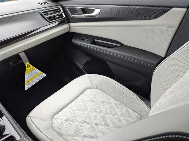 Photo of 2025 Opal White Volkswagen Atlas Cross Sport