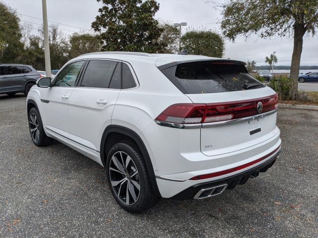 Photo of 2025 Opal White Volkswagen Atlas Cross Sport