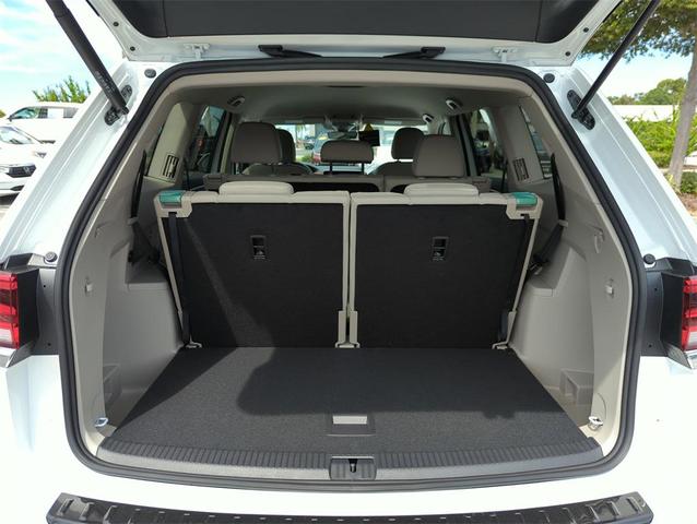 Photo of 2026 Opal White Volkswagen Atlas