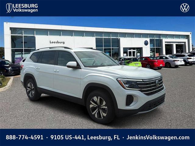 Photo of 2026 Opal White Volkswagen Atlas