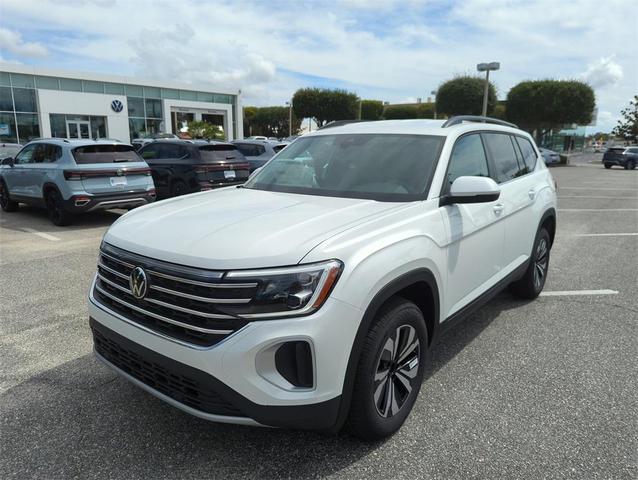 Photo of 2026 Opal White Volkswagen Atlas