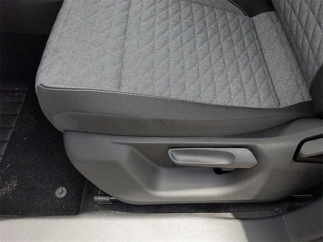 Photo of 2025 Platinum Volkswagen Tiguan