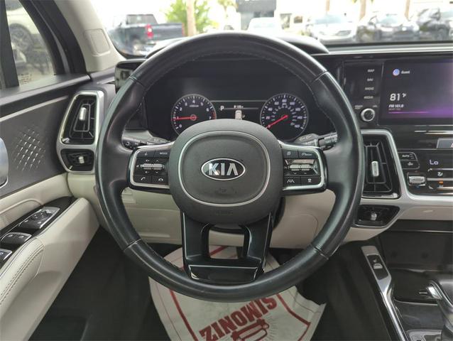 Photo of 2021 Sparkling Silver Kia Sorento
