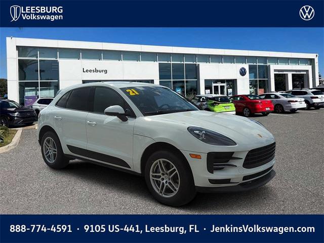 Photo of 2021 White Porsche Macan