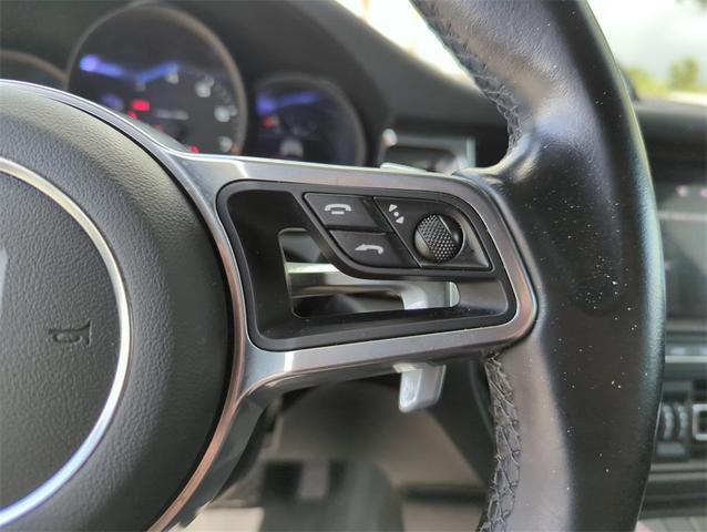 Photo of 2021 White Porsche Macan