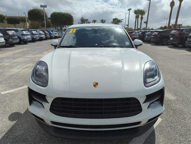 Photo of 2021 White Porsche Macan