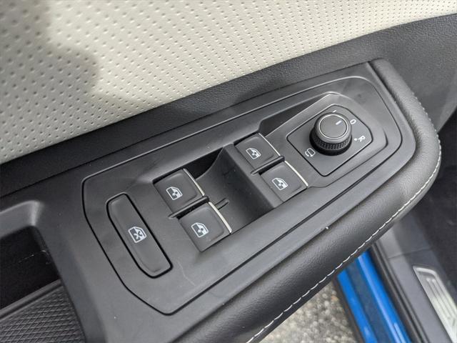 Photo of 2025 Blue Volkswagen Atlas Cross Sport