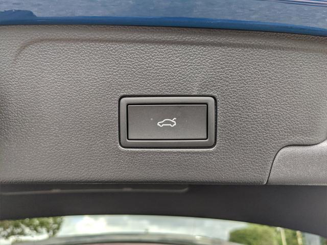 Photo of 2025 Blue Volkswagen Atlas Cross Sport