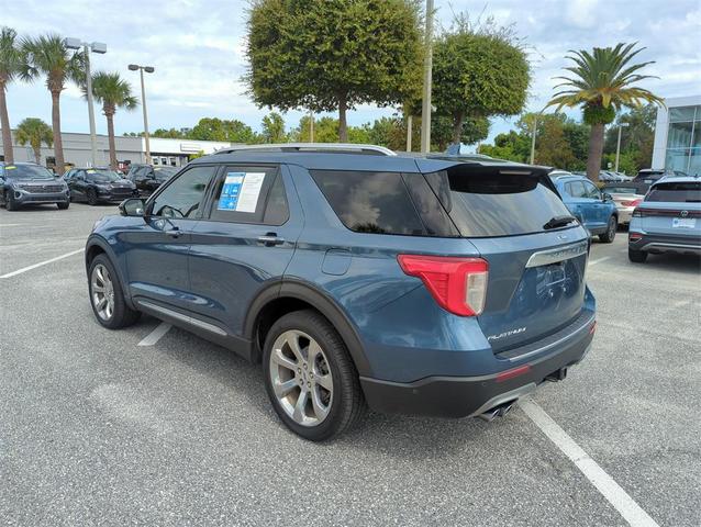 Photo of 2020 Blue Metallic Ford Explorer