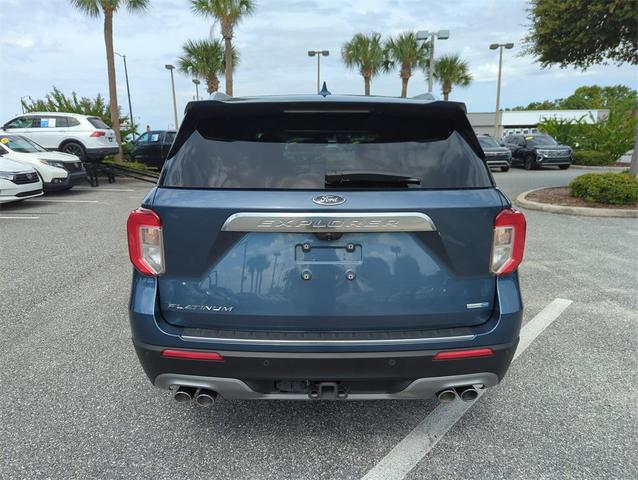 Photo of 2020 Blue Metallic Ford Explorer