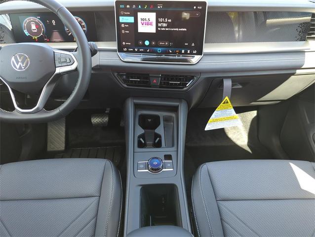 Photo of 2025 Platinum Volkswagen Tiguan
