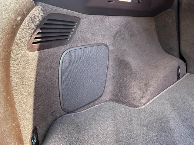 Photo of 2019 Pearl White Lexus RX 350