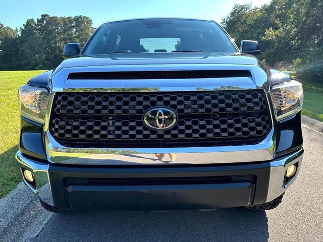Photo of 2021 Midnight Black Metallic Toyota Tundra