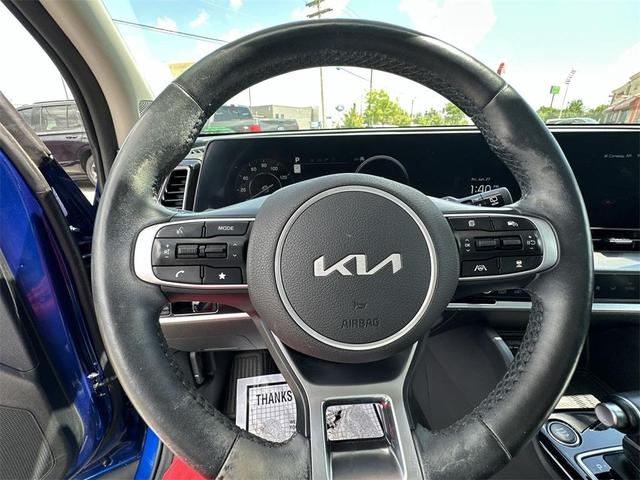 Photo of 2023 Sapphire Blue Kia Sportage