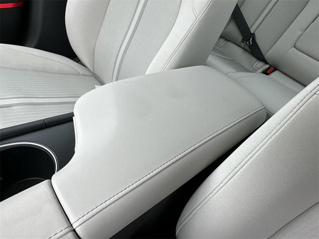 Photo of 2025 Black Hyundai SONATA Hybrid