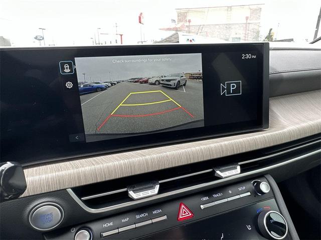 Photo of 2025 Black Hyundai SONATA Hybrid