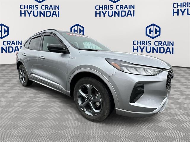 2023 Ford Escape