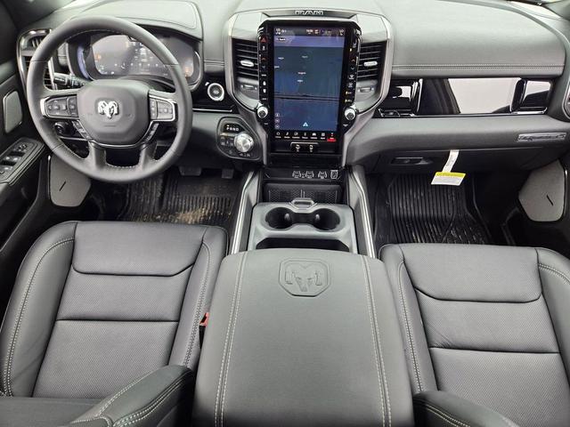 Photo of 2025 Diamond Black Crystal Pearlcoat RAM 1500