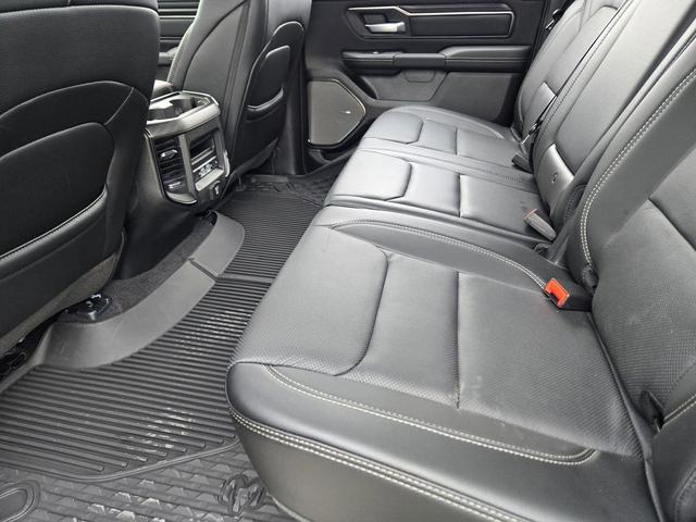 Photo of 2025 Diamond Black Crystal Pearlcoat RAM 1500
