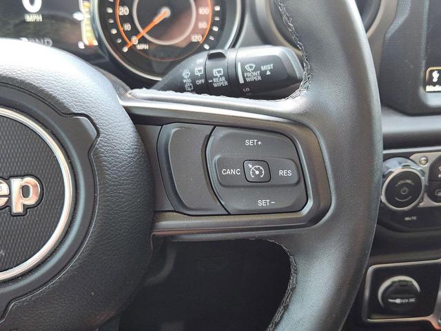 Photo of 2023 Silver Zynith Clearcoat Jeep Wrangler