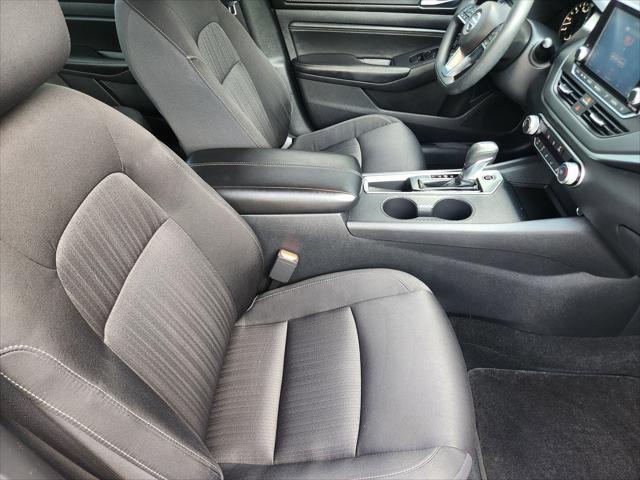 Photo of 2020 Gun Metallic Nissan Altima
