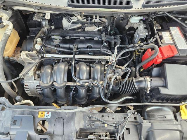 Photo of 2014 TUXEDO BLACK METALLIC Ford Fiesta
