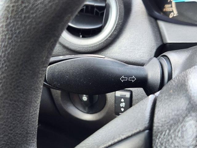 Photo of 2014 TUXEDO BLACK METALLIC Ford Fiesta