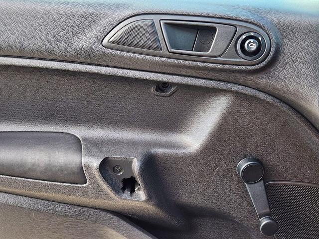 Photo of 2014 TUXEDO BLACK METALLIC Ford Fiesta