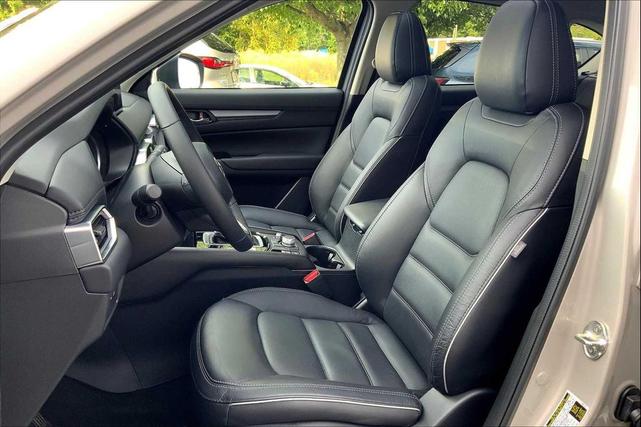 Photo of 2024 Platinum Quartz Metallic Mazda CX-5