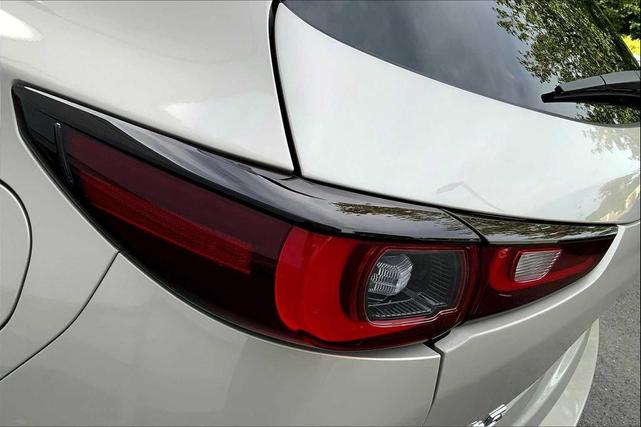Photo of 2024 Platinum Quartz Metallic Mazda CX-5