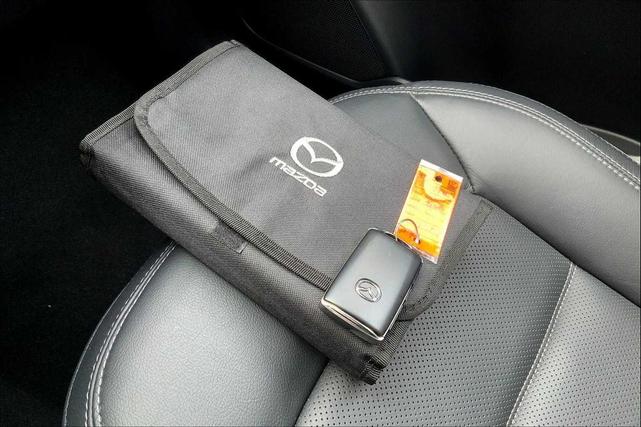 Photo of 2024 Platinum Quartz Metallic Mazda CX-5