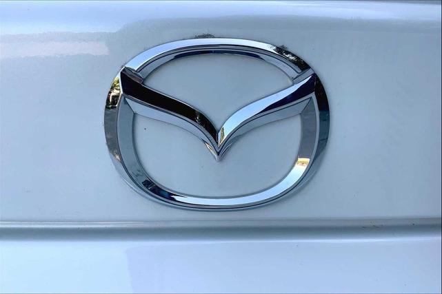 Photo of 2020 Snowflake White Pearl Mica Mazda MX-5 Miata RF
