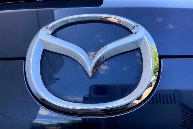 Photo of 2022 Deep Crystal Blue Mica Mazda CX-5