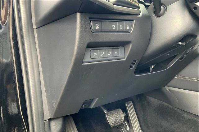 Photo of 2024 Jet Black Mica Mazda CX-90 PHEV