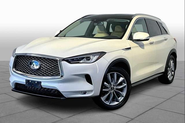 Photo of 2022 Majestic White INFINITI QX50