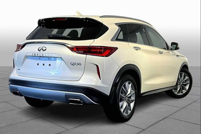 Photo of 2022 Majestic White INFINITI QX50