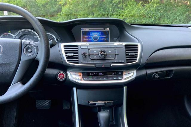 Photo of 2014 Crystal Black Pearl Honda Accord