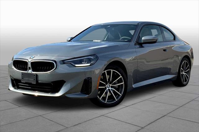 2025 BMW 230