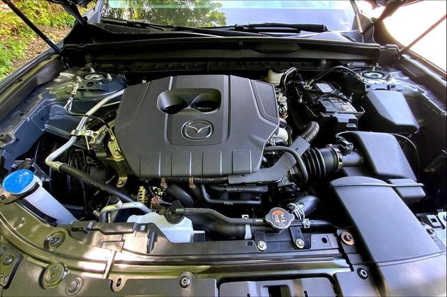 Photo of 2025 Gray Mazda CX-50